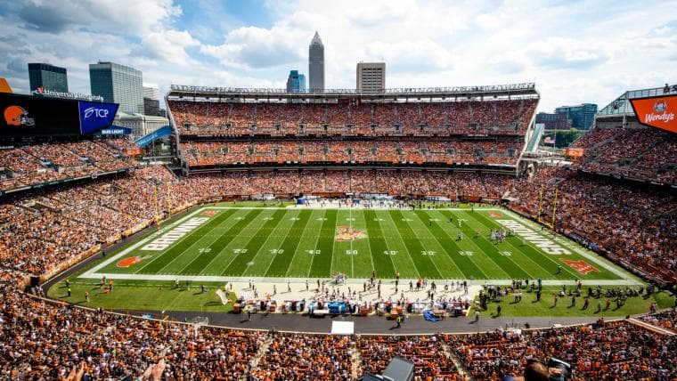 Fierce Winds Threaten to Disrupt Browns vs. Dolphins Clash