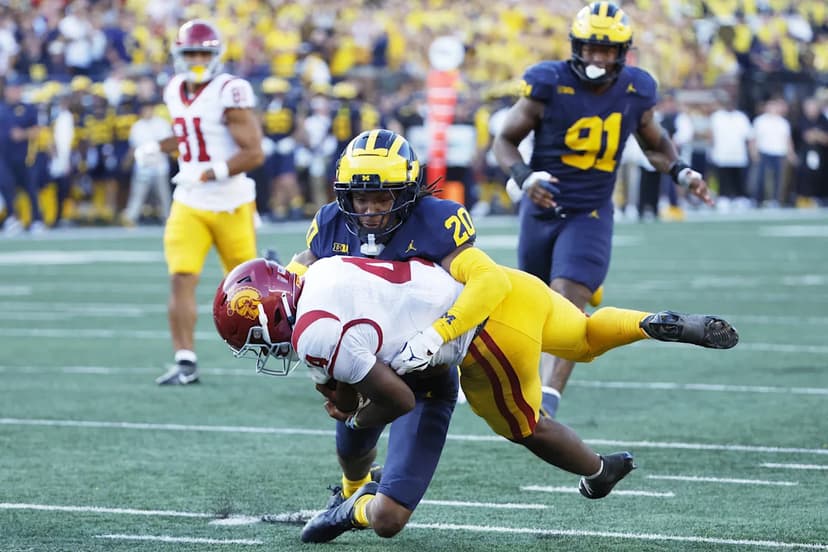 Fans Predict Close Michigan Win Over USC in Thriller