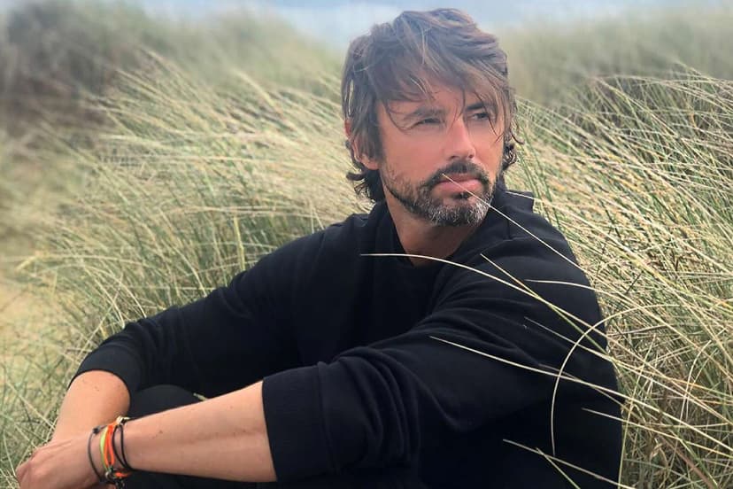Renowned Choreographer Paul Roberts Dies at 52 After Cancer Battle