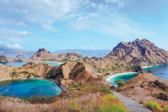 Indonesia's Visa Policies Fuel Tourism Boom Across the Archipelago