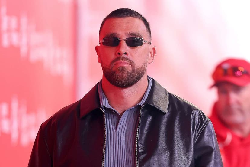 NFL Star Kelce Honors Fiancée Swift's Album in Tunnel Walks