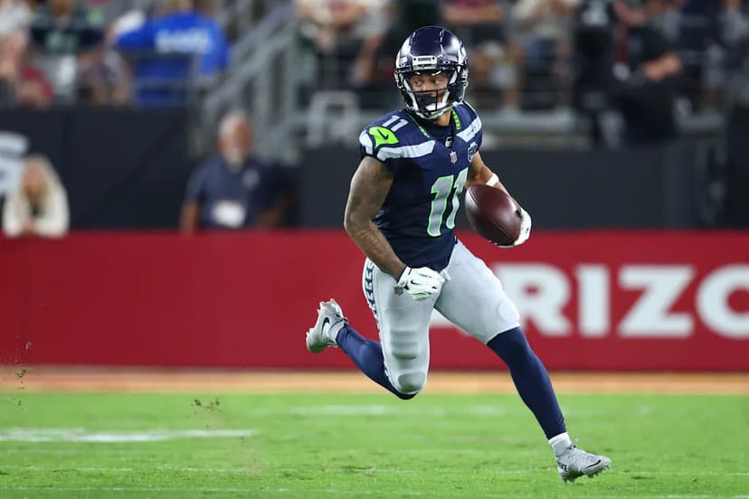 Seahawks and Buccaneers Clash in High-Stakes NFC West Showdown
