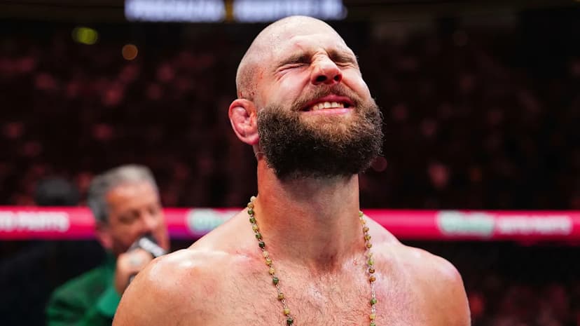 Procházka Emotional Over Pereira's Title Win, Eyes Trilogy Fight