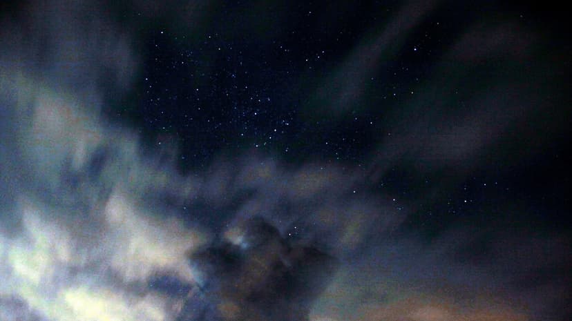 Orionids Meteor Shower Peaks This Week with Optimal Viewing Conditions