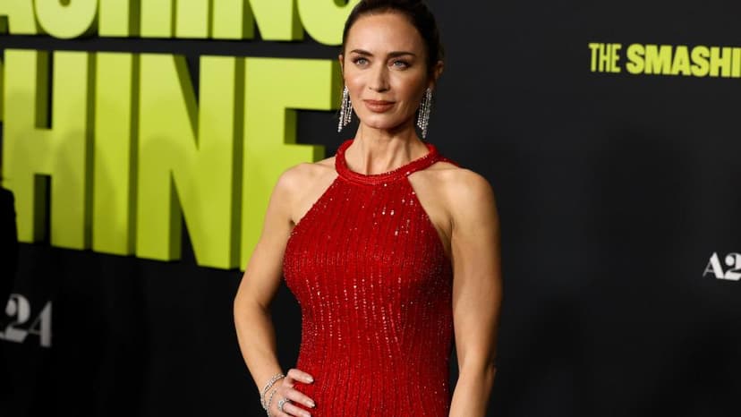 Jessie Buckley's 'Hamnet' Performance Avoids 'Grief Porn' Tropes