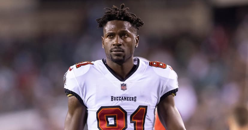 Ex-NFL Star Antonio Brown Charged with Attempted Murder in Miami Shooting