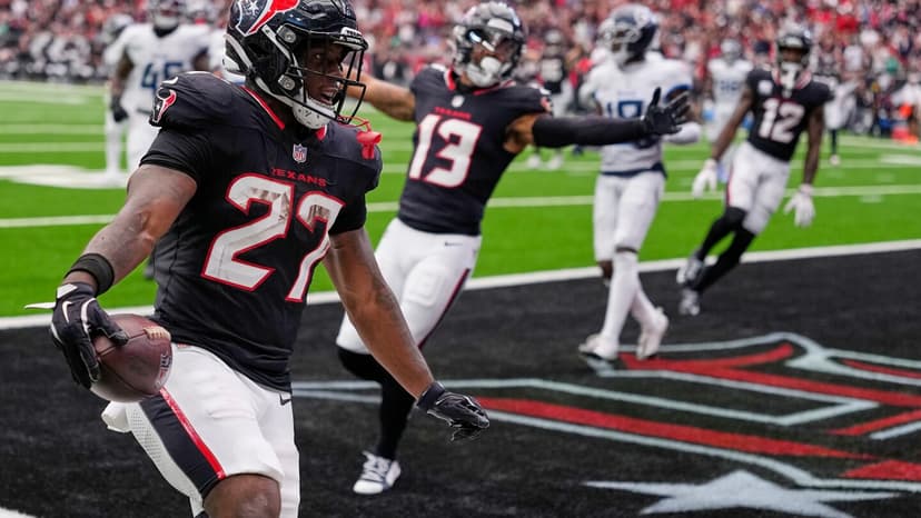 Rookie Woody Marks Leads Texans to 26-0 Shutout of Titans