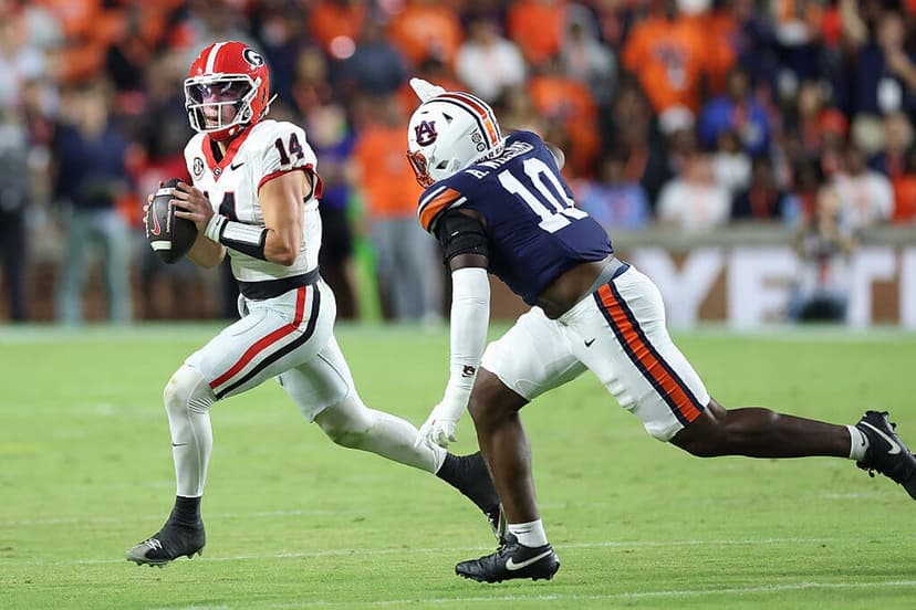 Georgia Bulldogs Overcome Slow Start to Clinch Ninth Straight Victory in Deep South's Oldest Rivalry
