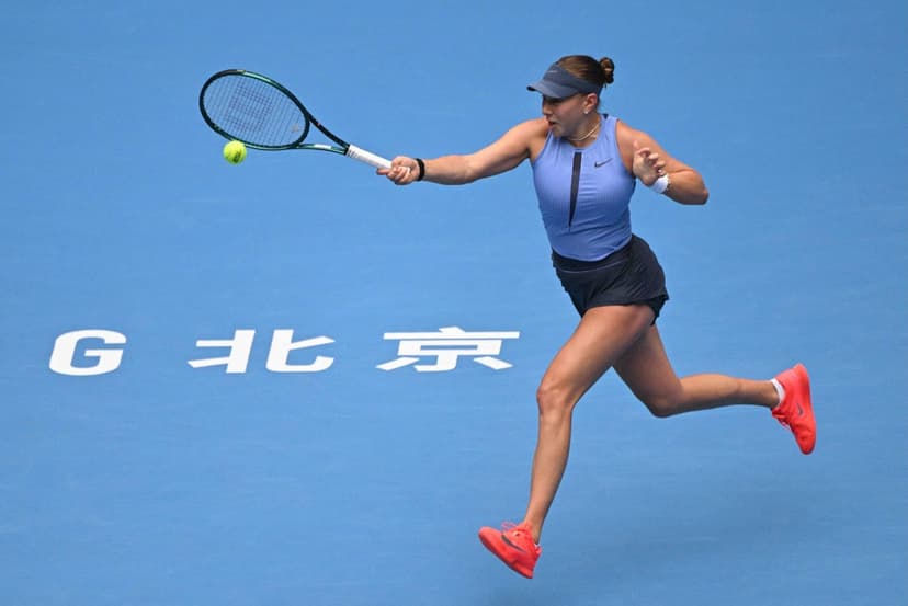 Coco Gauff Stunned by Rising Star Anisimova in China Open Semifinal