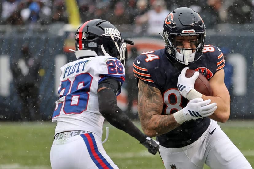 Bears Rookie Trio Shines in Comeback Win Over Giants