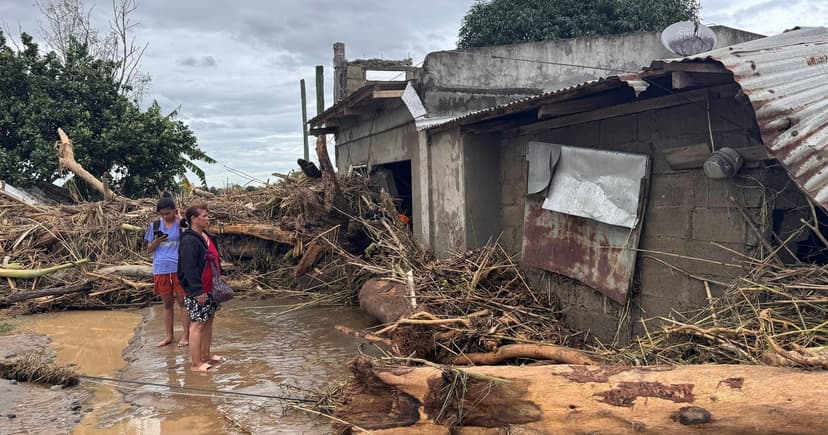 Typhoon Fung-wong Leaves Trail of Destruction, Displacing Over 1.4 Million in the Philippines