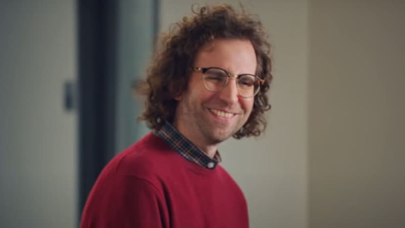 SNL Alum Kyle Mooney Apologizes for AI-Generated Music Video