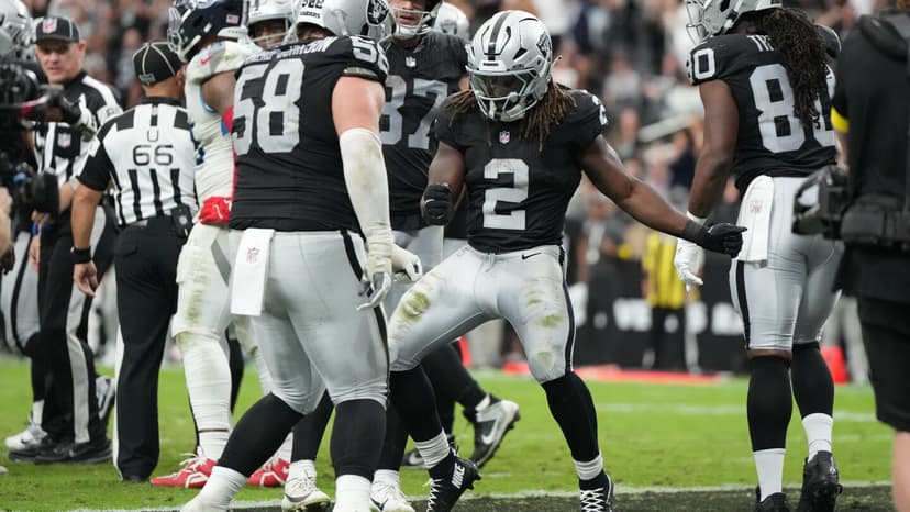 Raiders Stifle Titans in Defensive Showdown