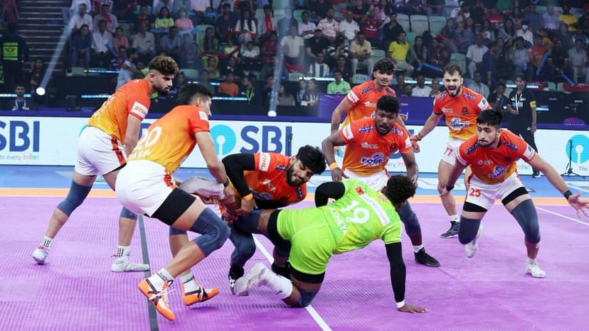 Puneri Paltan's Defensive Prowess Propels Them to the Top of the PKL