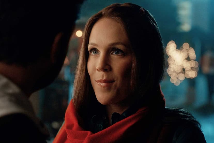 Hallmark Stars Erin Krakow and Tyler Hynes Reunite for Magical Christmas Movie