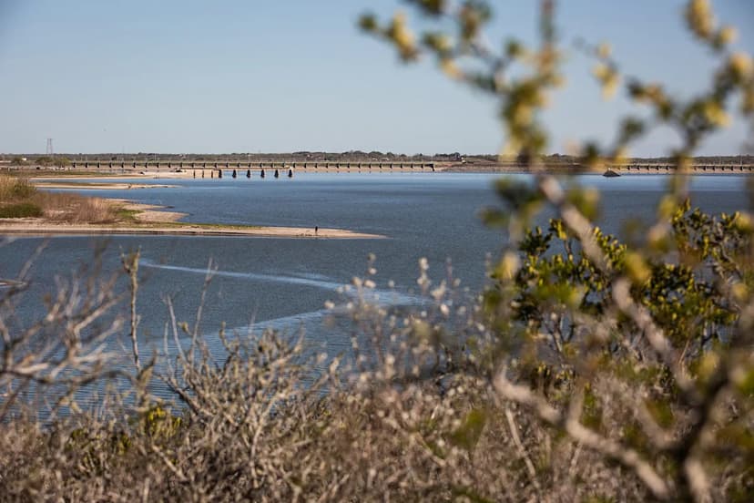 Drought-Stricken Texas City Races to Secure Alternative Water Supply