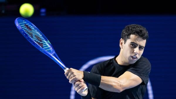 Injury Ends Auger-Aliassime's Basel Run, Jeopardizes ATP Finals Bid