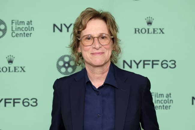 Acclaimed Director Kelly Reichardt Ventures into Unexpected Territory with "The Mastermind"