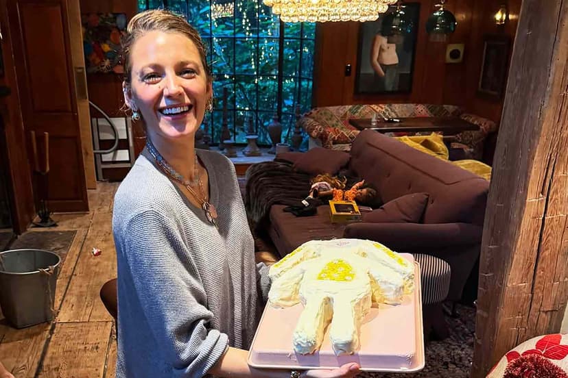 Blake Lively Turns Daughter's Beloved Bunny Toy into Cinnabon-Inspired Cake