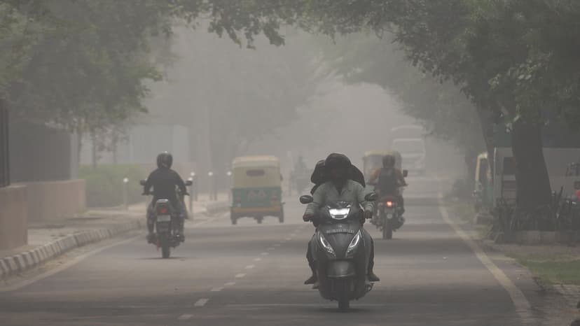 Delhi Chokes Under Severe Air Pollution, Visibility Plummets