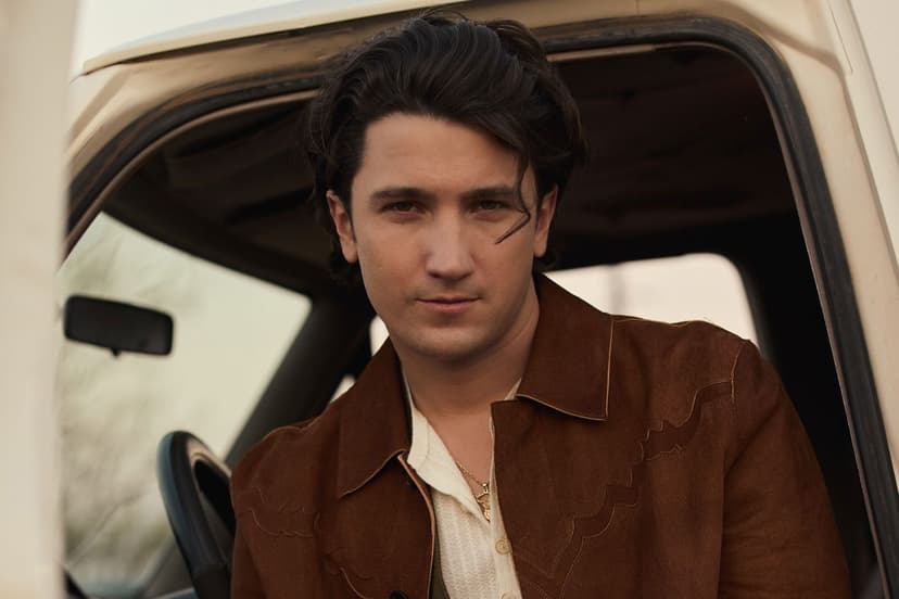 Country Crooner Drake Milligan Rides High with Tumbleweed Album and World Tour