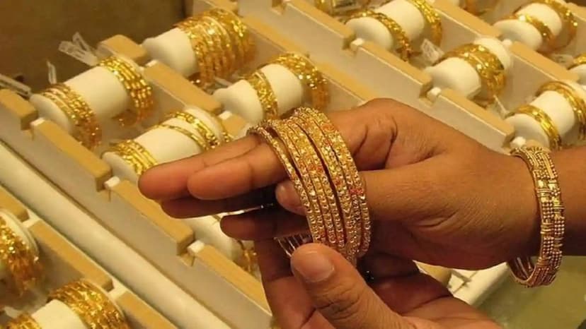 Gold Prices Reach New Highs Across India During Diwali 2025