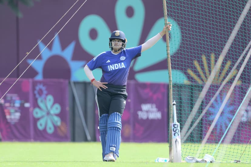 Australia and India Clash in Epic World Cup Semi-Final Showdown