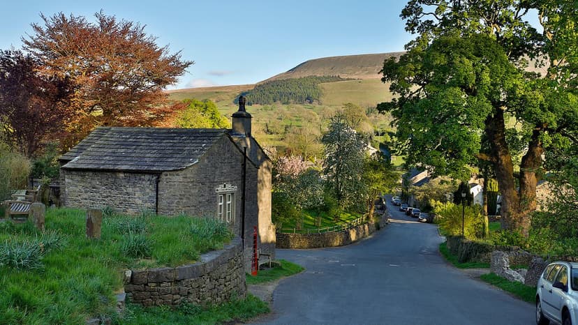Britain's 24 Safest Villages Offer Idyllic Refuge for Families