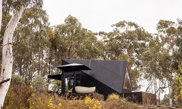 Eco-Friendly Tiny Home in Wolgan Valley Wins 'Best Nature Stay' at Airbnb Awards
