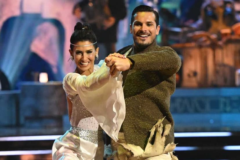 'DWTS' Judges Clash Over Contestant's Quickstep Performance