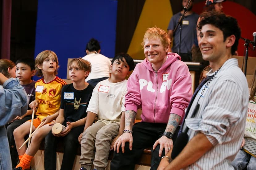 Pop Star Ed Sheeran Trades Stadium for Classroom, Teaches Kids to Make Music