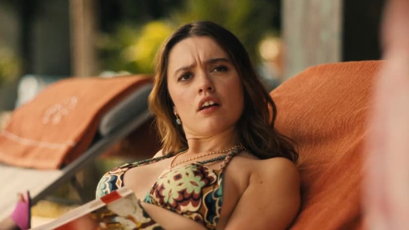 'White Lotus' Star Stands by Tearful Reaction to SNL Impersonation