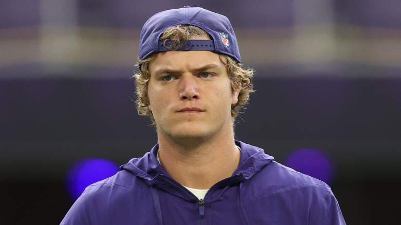Vikings Delay McCarthy's Return, Raising Eyebrows