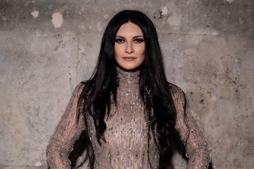 Italian Pop Star Laura Pausini Honored as Billboard Latin Music Awards' Icon