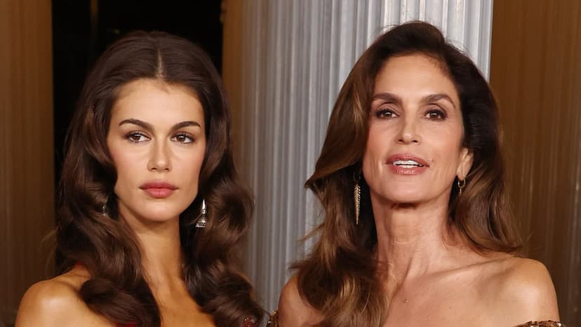 Supermodel Duo Dazzle at Glamorous LACMA Gala