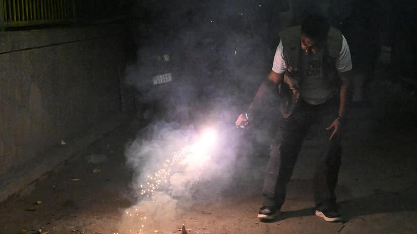 Delhi Chokes as Diwali Fireworks Breach Pollution Limits