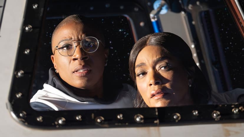 Stranded 9-1-1 Astronauts Athena and Hen Prepare for Dramatic Homecoming