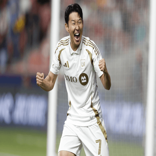 LAFC Extends Winning Streak to Five with Bouanga's Late Goal