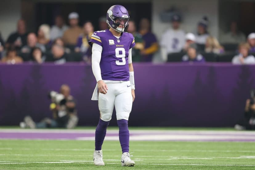 Vikings' Passing Game Struggles as McCarthy Faces Challenges