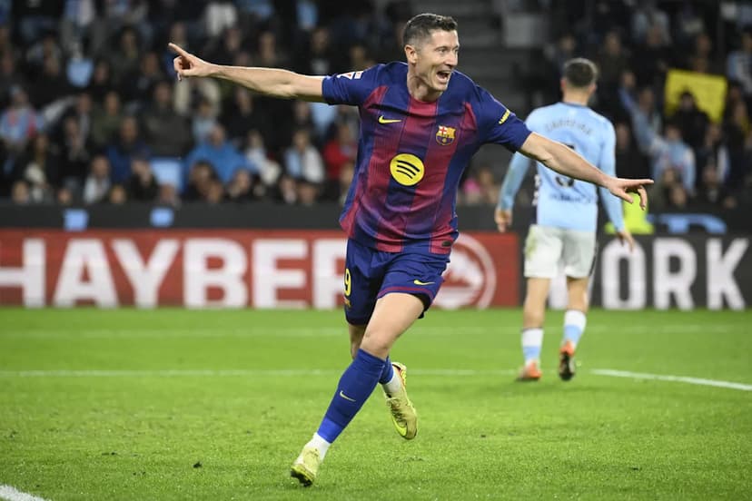 Lewandowski's Hat-Trick Lifts Barcelona to Crucial Away Win