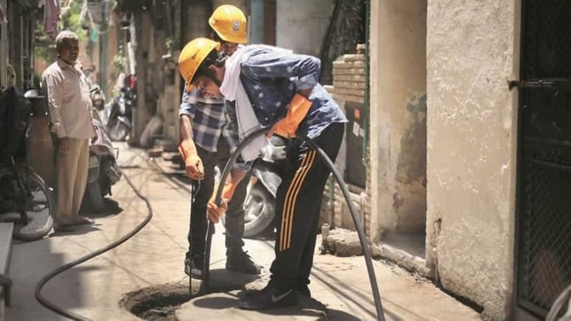 Delhi's Sewage Plants Fail Pollution Tests, Raising Alarm