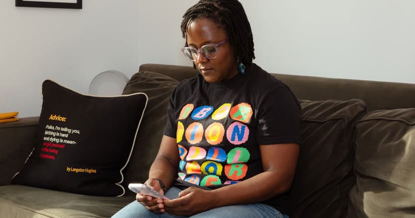 Hotline Answers 40 Calls Daily on Abortion Access