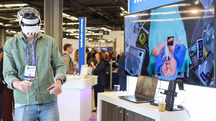 AI Fears Subside: IT Firms Thrive on Innovation