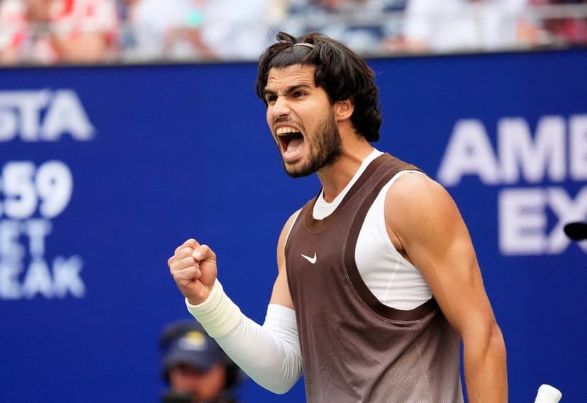 Alcaraz Dominates U.S. Open, Extends Grand Slam Streak
