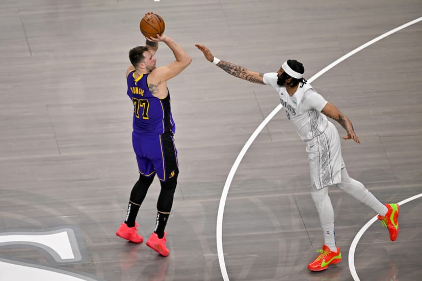 Lakers' Davis Trade Hopes Fade as Suitors Emerge