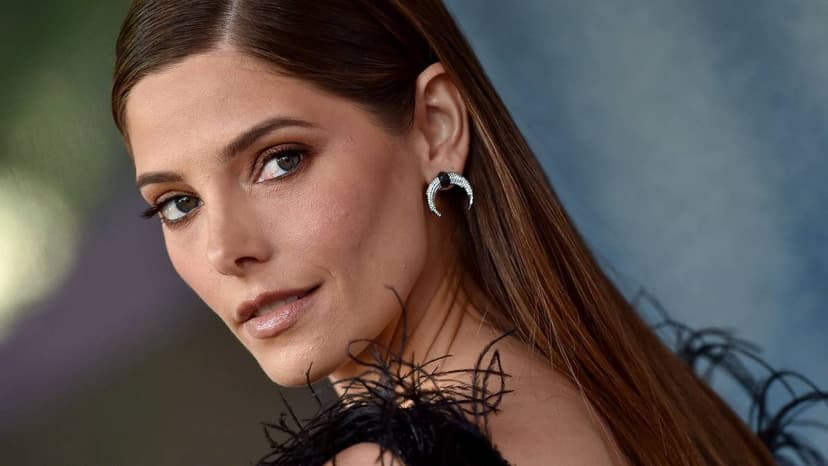 Ashley Greene Glows in New Bikini Pics