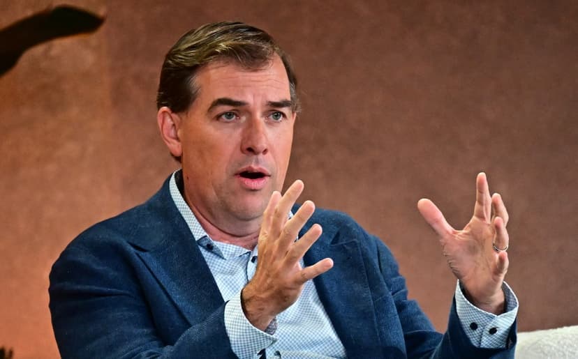 AWS CEO: Navigating AI Rivalry is Our Strength