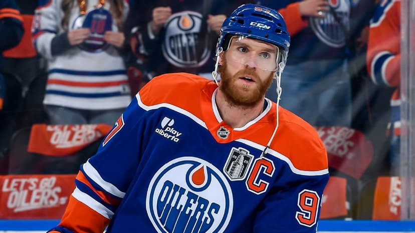NHL Superstar McDavid Commits to Edmonton Long-Term