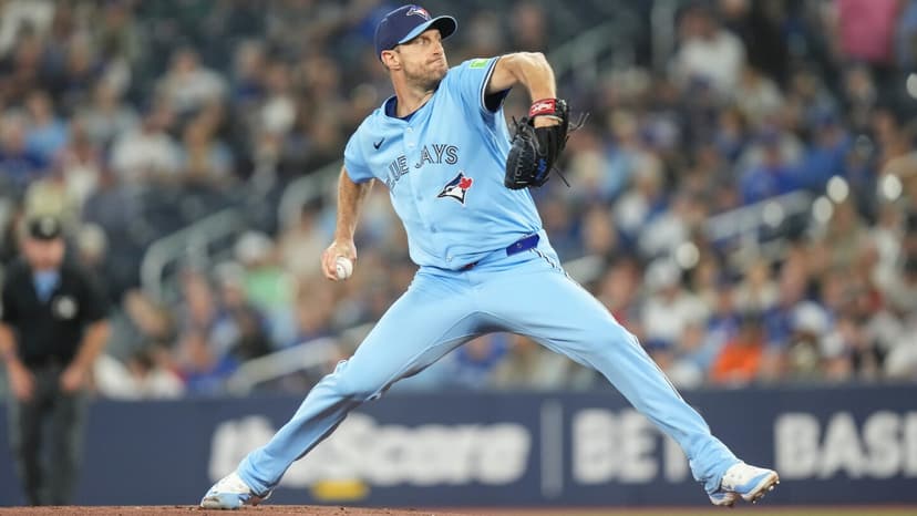 Veteran Pitcher Scherzer Aims to Revive Blue Jays' Playoff Hopes