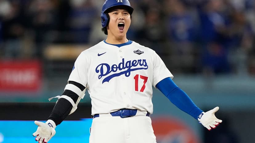 Ohtani's Postseason Dominance: 3 Extra-Base Hits in Game 3